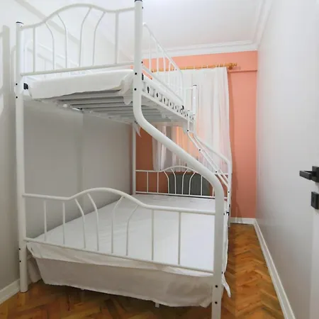 Stylish And Flat In Kadikoy *